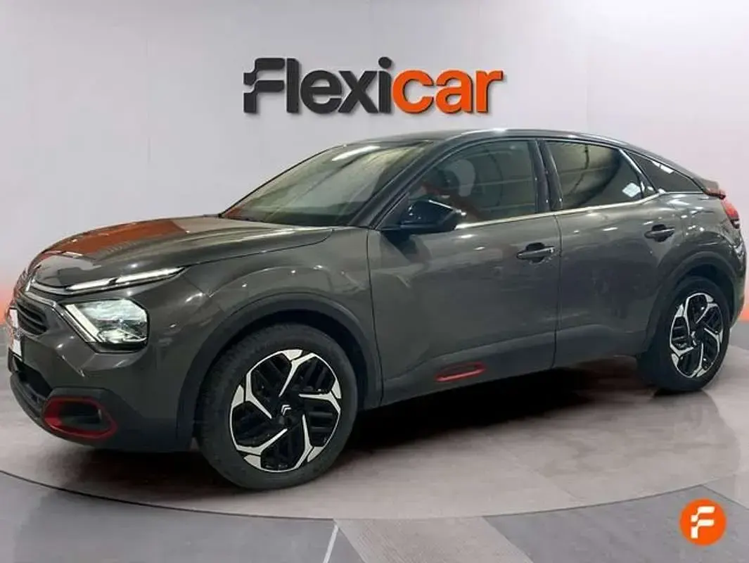 Usado Citroën C4 Feel 131 CV (96 kW) 2023 Amarillo SUV