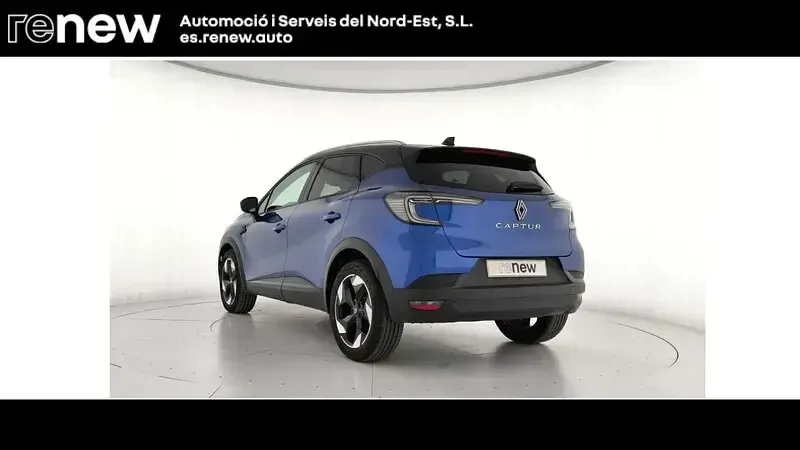 Usado Renault Captur Techno 100 CV (73 kW) 2025 Azul SUV
