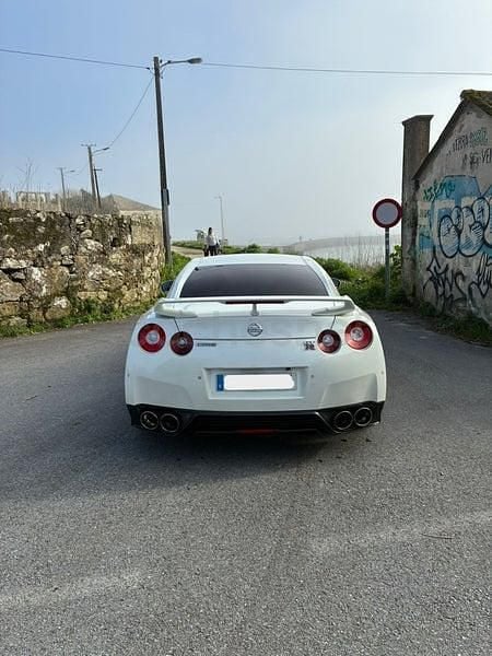 Usado Nissan GT-R Black Edition 550 CV (404 kW) 2013 Blanco Coupe