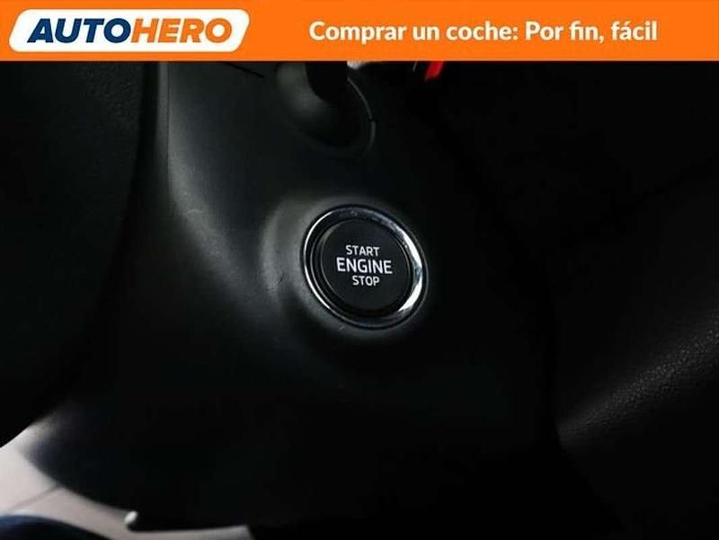 Usado Skoda Karoq SportLine 150 CV (110 kW) 2021 Gris SUV