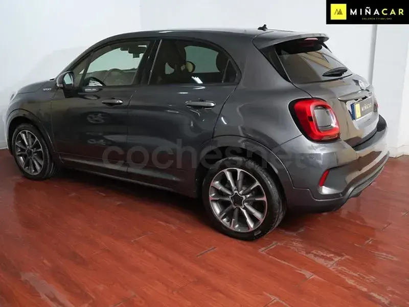 Usado Fiat 500X Sport 120 CV (88 kW) 2022 Gris / plata SUV