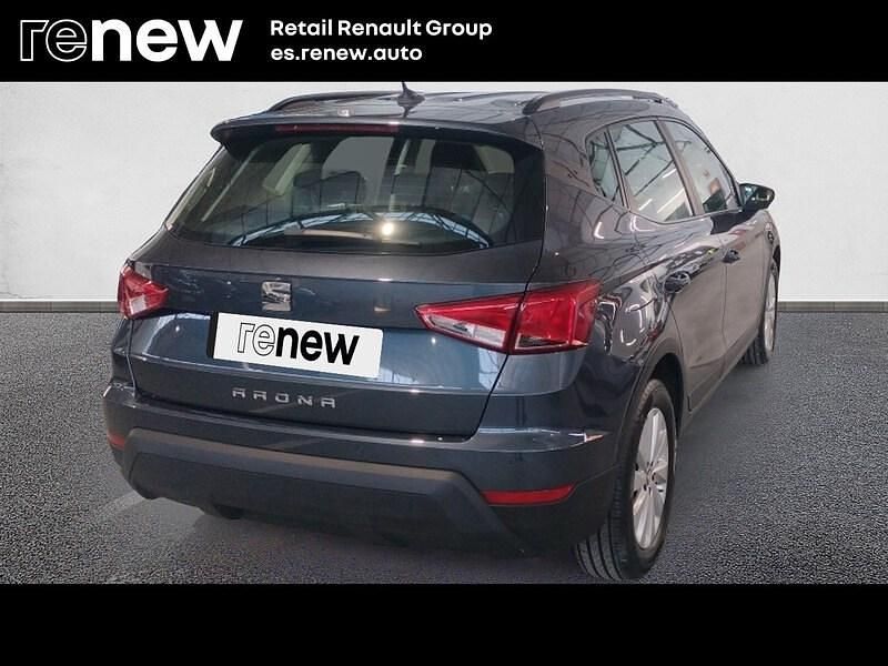 Usado Seat Arona Style 110 CV (80 kW) 2021 Blanco SUV