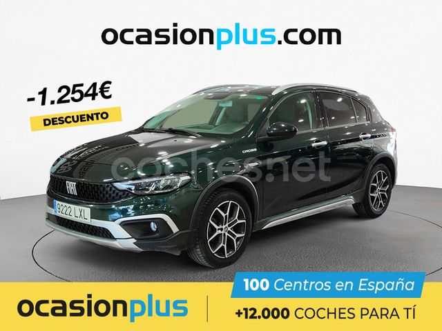 Verde Usado 2022 Fiat Tipo Cross Berlina | 13.800 € (Precio justo) - Imagen 1/4