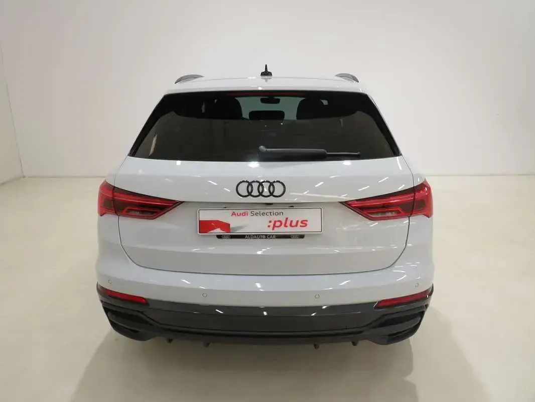 Usado Audi Q3 150 CV (110 kW) 2024 Blanco SUV