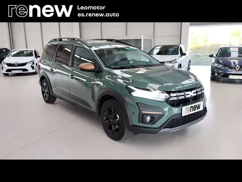 Usado Dacia Jogger Extreme 140 CV (102 kW) 2025 Verde Monovolumen