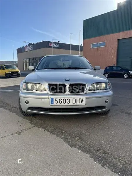 Usado BMW 320 150 CV (110 kW) 2005 Gris / plata Berlina