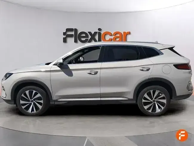 Usado BYD Seal U Comfort 218 CV (160 kW) 2025 Gris SUV