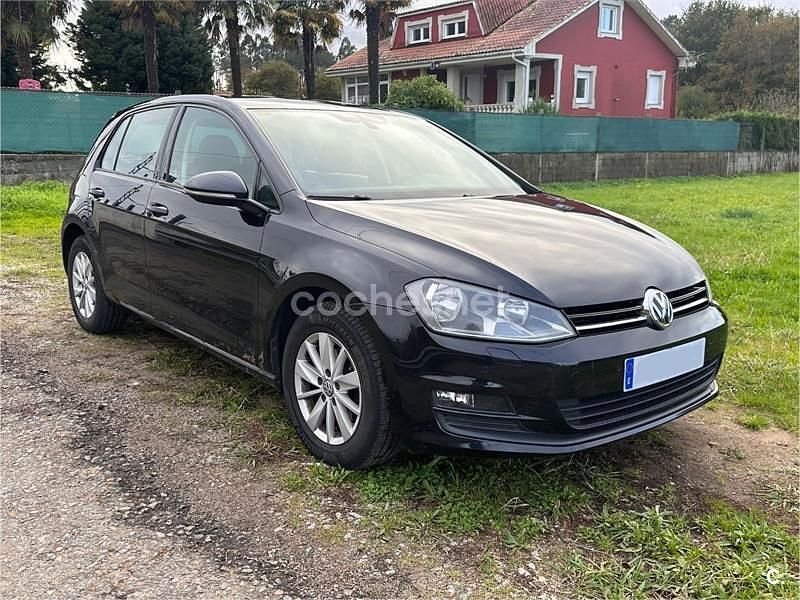 Negro Usado 2015 VW Golf VII Edition Berlina | 8500 € (Super precio) - Imagen 1/4