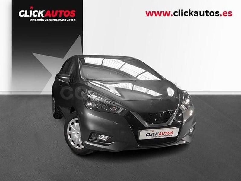 Usado Nissan Micra Acenta 92 CV (67 kW) 2022 Gris / plata Utilitario