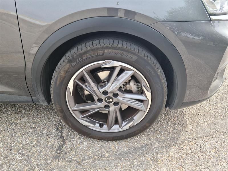 Usado DS Automobiles DS7 Crossback 300 CV (220 kW) 2020 Gris / plata SUV