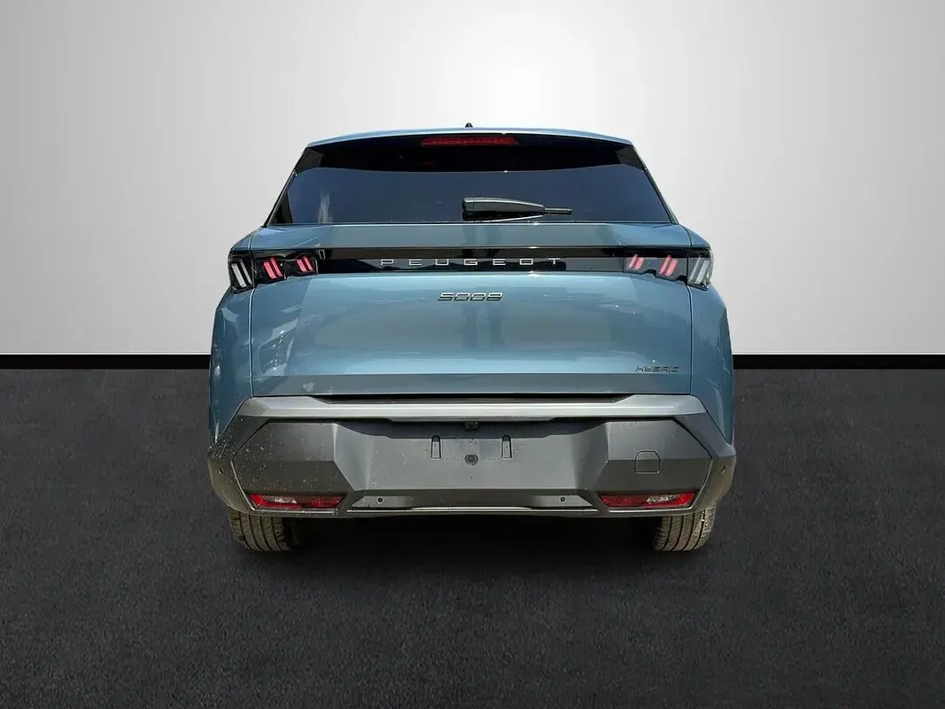 Nuevo Peugeot 5008 Allure 145 CV (106 kW) 2025 Azul claro Monovolumen