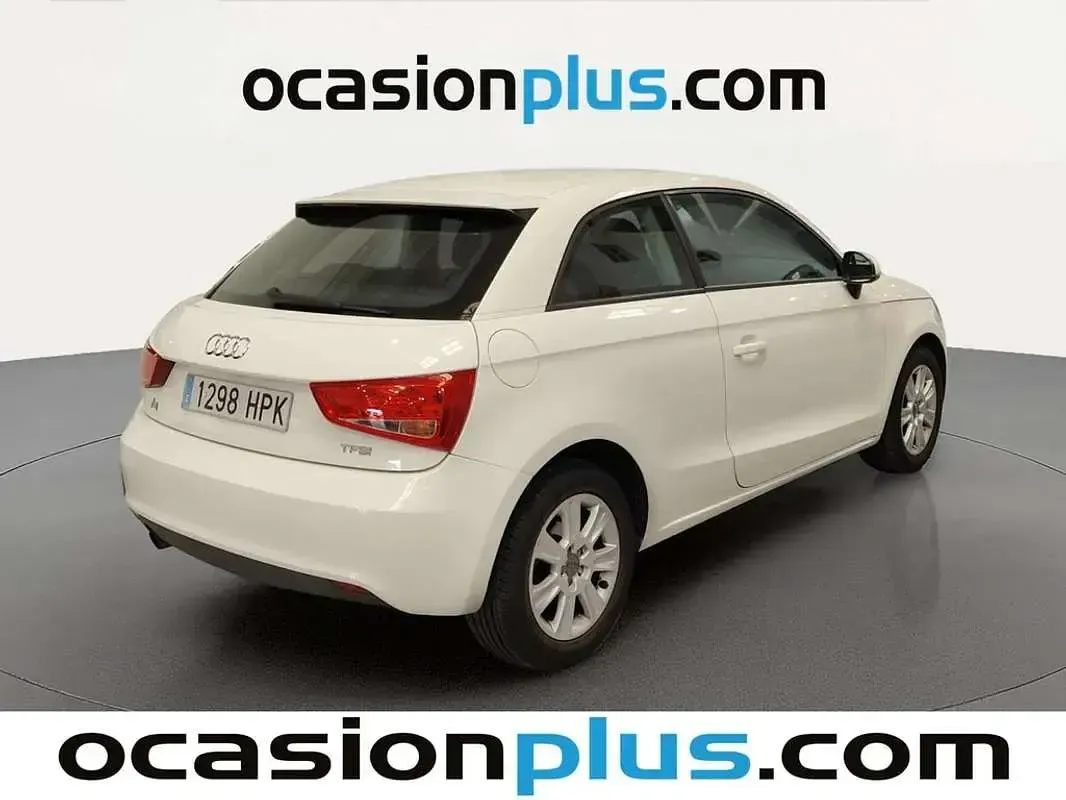 Usado Audi A1 Attraction 86 CV (63 kW) 2013 Blanco Utilitario