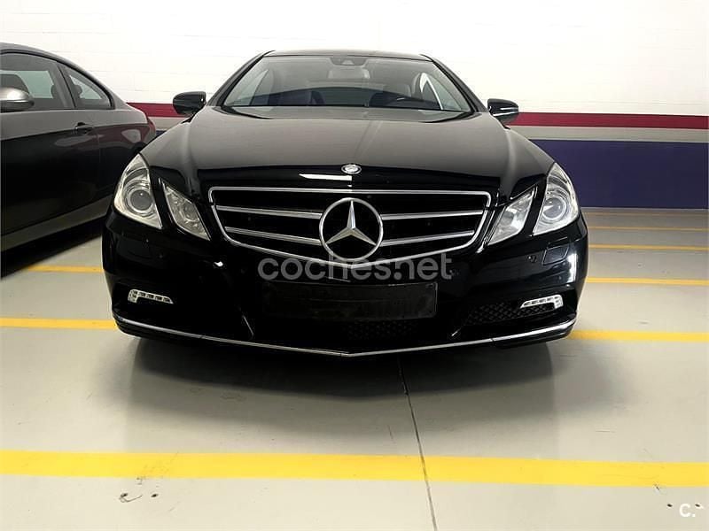 Negro Usado 2011 Mercedes E350 Elegance Coupe | 12.999 € (Buen precio) - Imagen 1/4