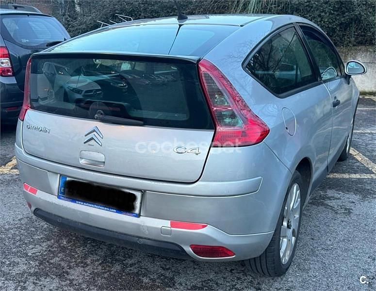 Usado Citroën C4 90 CV (66 kW) 2008 Gris / plata Berlina