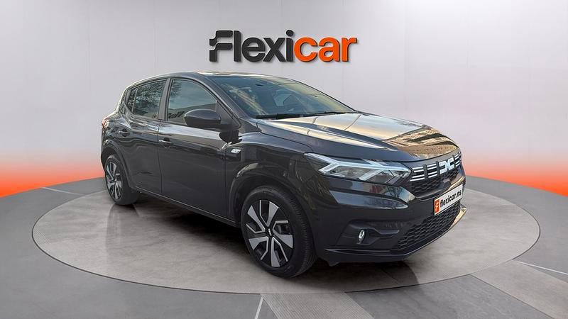 Usado Dacia Sandero Essentiel 101 CV (74 kW) 2025 Negro Berlina