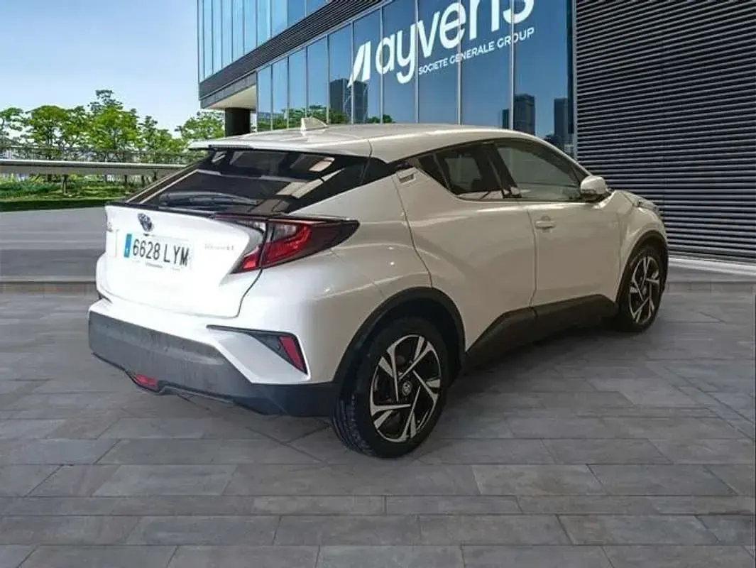 Usado Toyota C-HR Advance 122 CV (89 kW) 2022 Blanco SUV