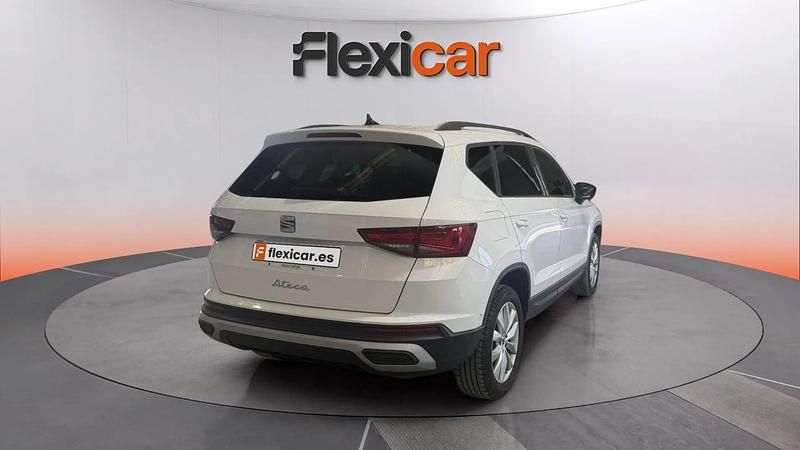 Usado Seat Ateca Style 150 CV (110 kW) 2020 Blanco SUV