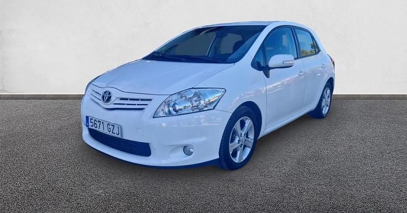 Usado Toyota Auris Active 90 CV (66 kW) 2010 Utilitario