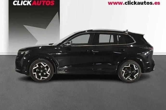 Usado VW Tiguan R-line 150 CV (110 kW) 2025 SUV