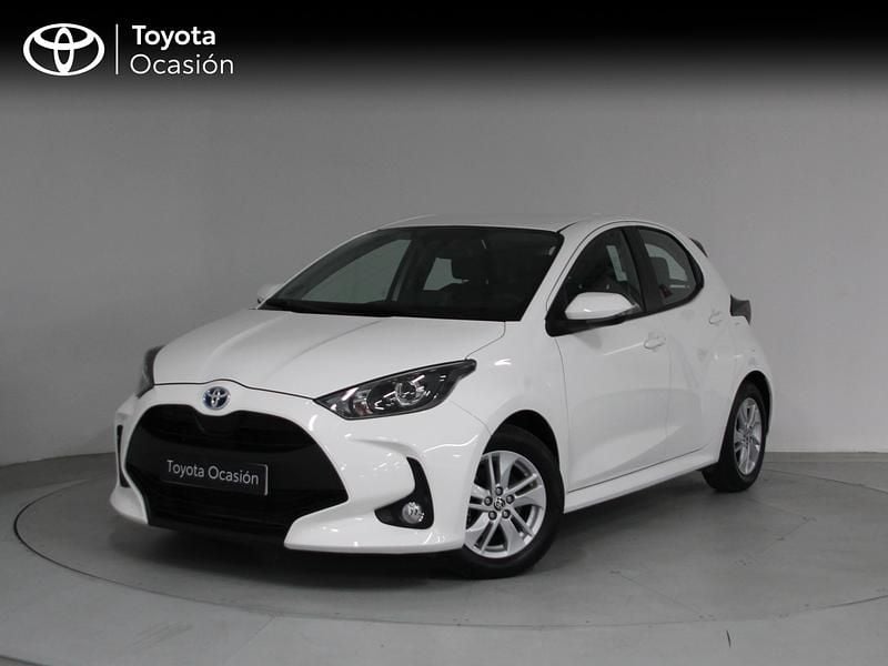 Blanco Usado 2022 Toyota Yaris Hybrid Business Edition Berlina | 18.690 € (Precio justo) - Imagen 1/4