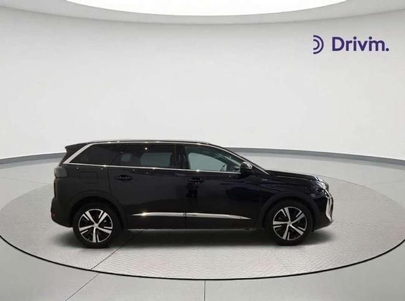 Usado Peugeot 5008 GT 131 CV (96 kW) 2021 Negro SUV