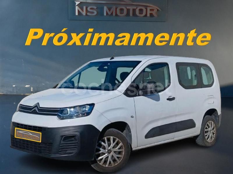 Usado Citroën Berlingo Live 102 CV (75 kW) 2022 Blanco Monovolumen
