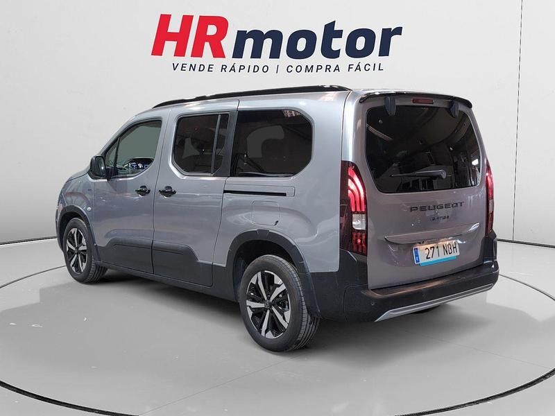 Usado Peugeot Rifter GT 131 CV (96 kW) 2025 Negro Monovolumen