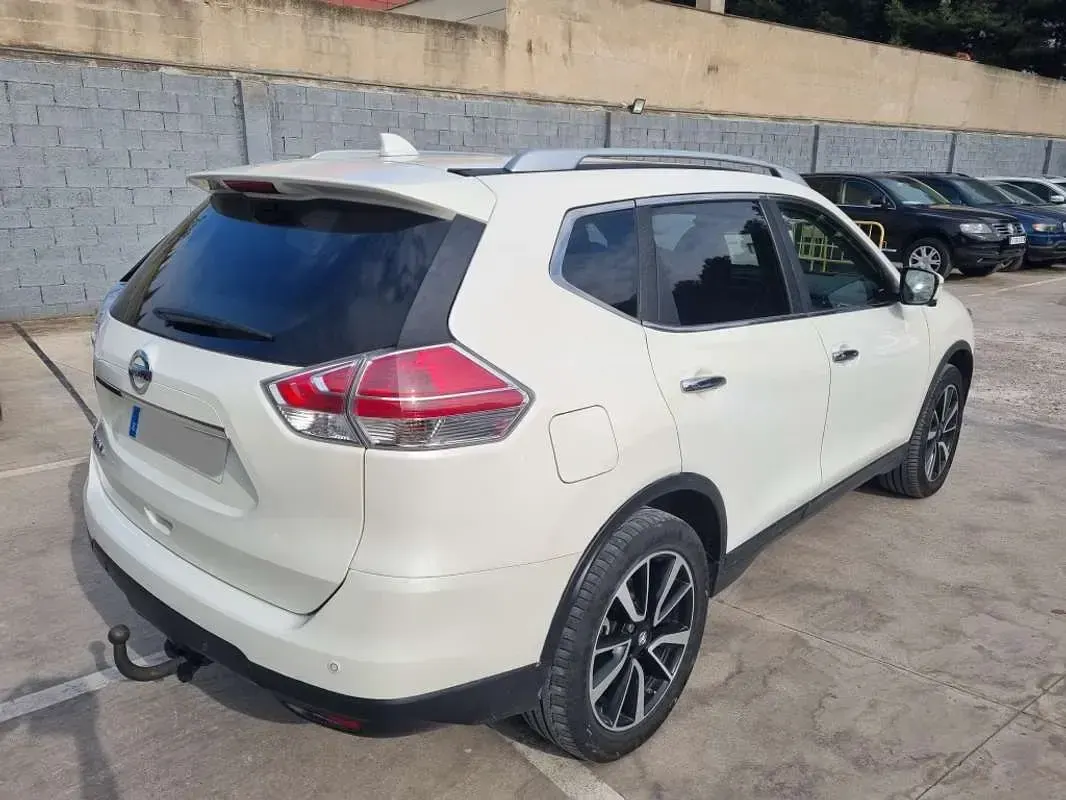 Usado Nissan X-Trail 131 CV (96 kW) 2016 Blanco SUV