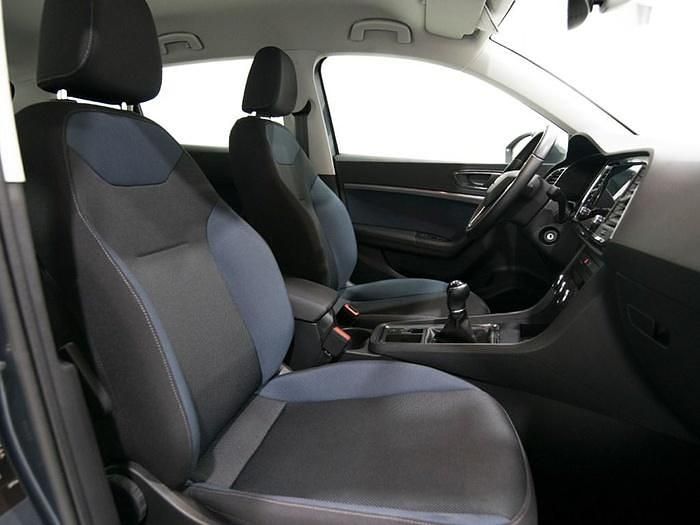 Usado Seat Ateca Style 150 CV (110 kW) 2020 Gris SUV