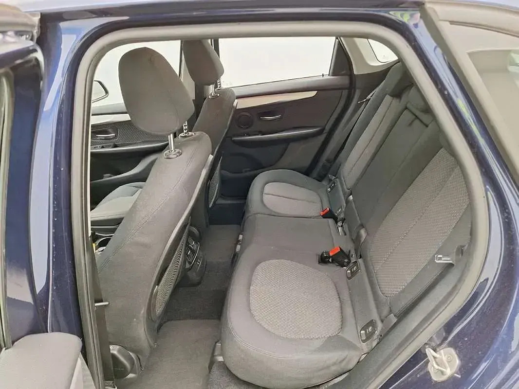 Usado BMW 218 Active Tourer Sport Line 136 CV (100 kW) 2020 Monovolumen