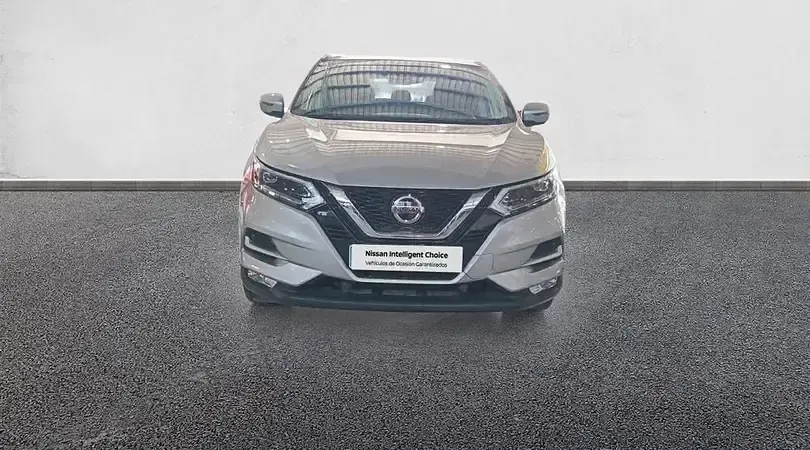 Usado Nissan Qashqai N-Connecta 116 CV (85 kW) 2020 Plata diamante (metalizado) SUV