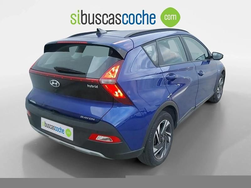 Usado Hyundai Bayon 100 CV (73 kW) 2021 Azul SUV