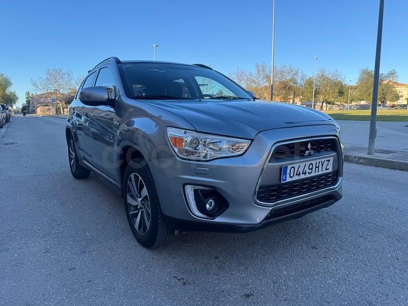 Usado Mitsubishi ASX Motion 116 CV (85 kW) 2014 Gris / plata SUV