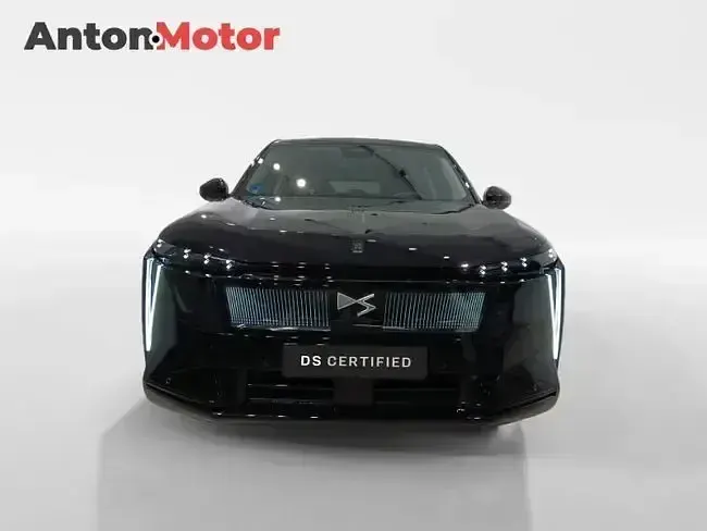 Nuevo DS Automobiles N°8 179 kW (244 CV) 2026 Negro SUV