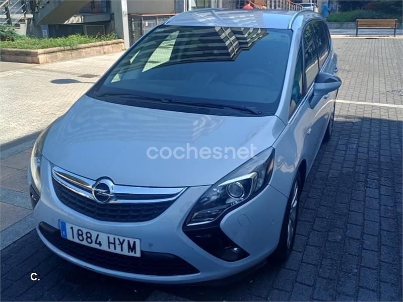 Gris / plata Usado 2014 Opel Zafira Tourer Excellence Monovolumen | 8000 € (Buen precio) - Imagen 1/4