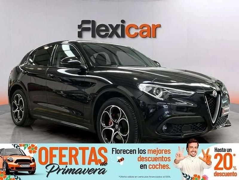 Usado Alfa Romeo Stelvio Executive 211 CV (155 kW) 2019 Negro SUV