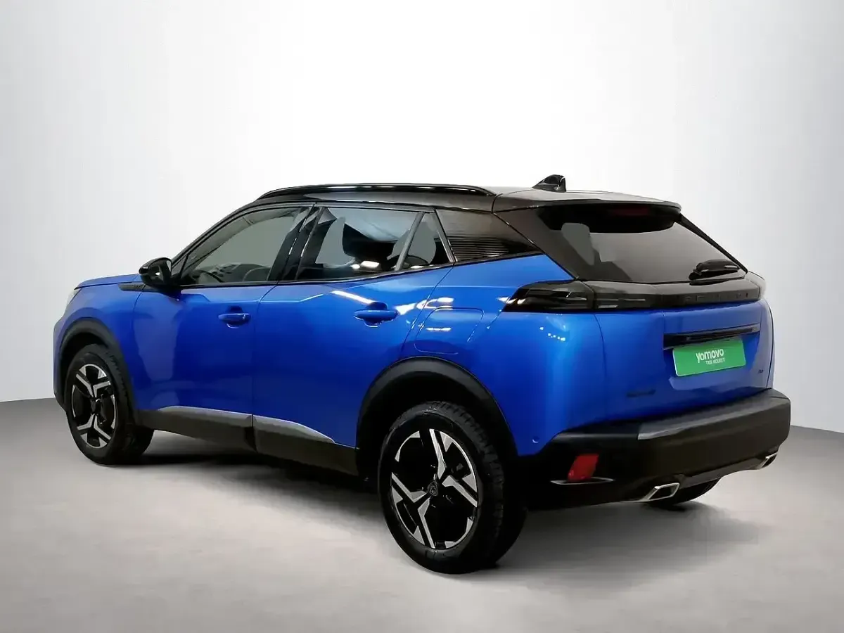 Usado Peugeot 2008 GT 131 CV (96 kW) 2024 Azul SUV