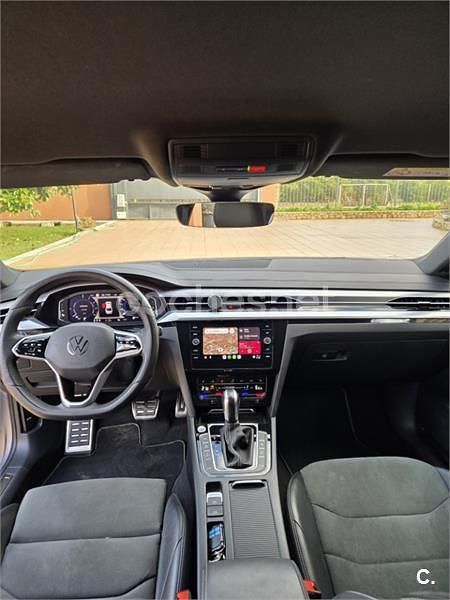 Usado VW Arteon R-line 218 CV (160 kW) 2021 Gris / plata Familiar