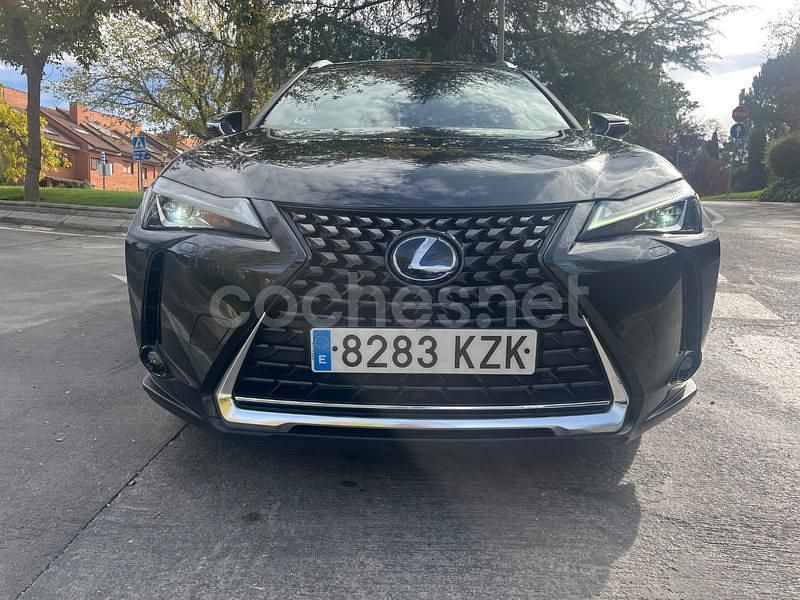 Negro Usado 2019 Lexus UX Business Edition SUV | 21.490 € - Imagen 1/4