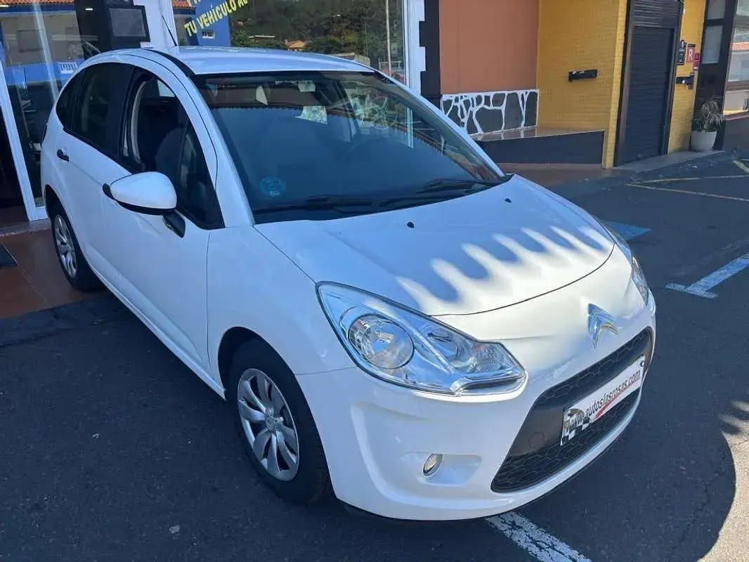 Usado Citroën C3 73 CV (53 kW) 2011 Blanco Familiar