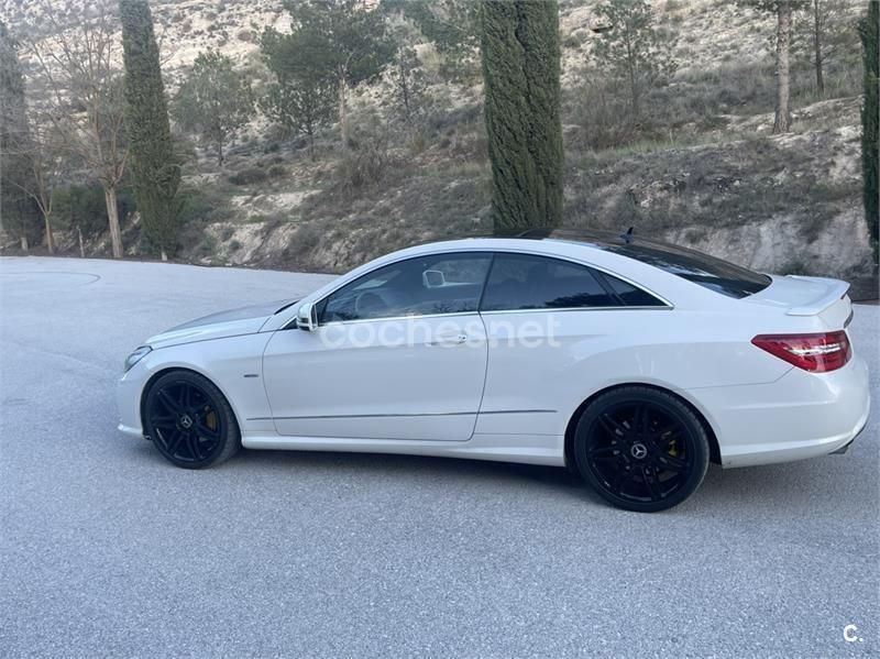 Blanco Usado 2010 Mercedes E350 Coupe | 13.990 € (Precio justo) - Imagen 1/4