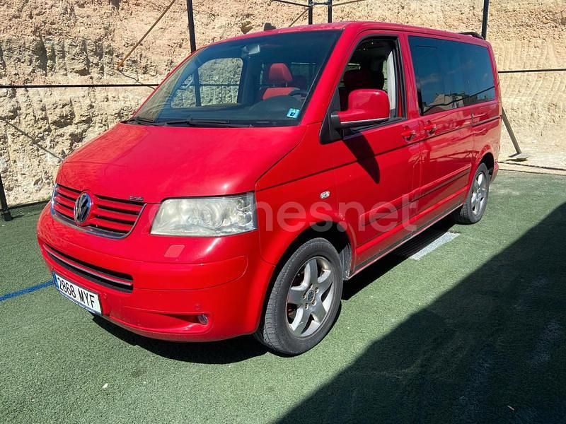 Usado VW Multivan Highline 174 CV (127 kW) 2005 Rojo Van