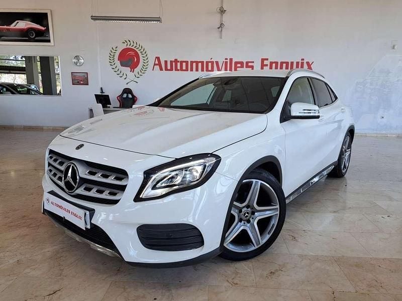 Usado Mercedes GLA180 122 CV (89 kW) 2019 Blanco SUV