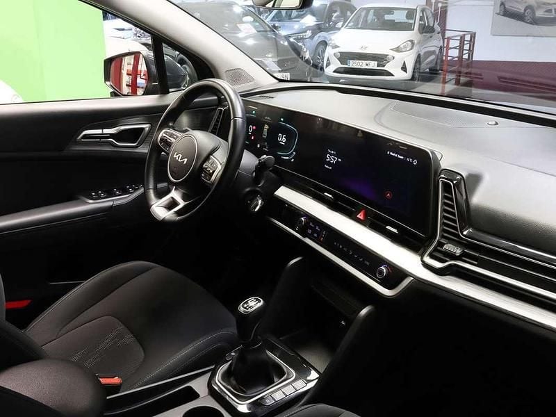 Usado Kia Sportage 152 CV (111 kW) 2024 Gris SUV