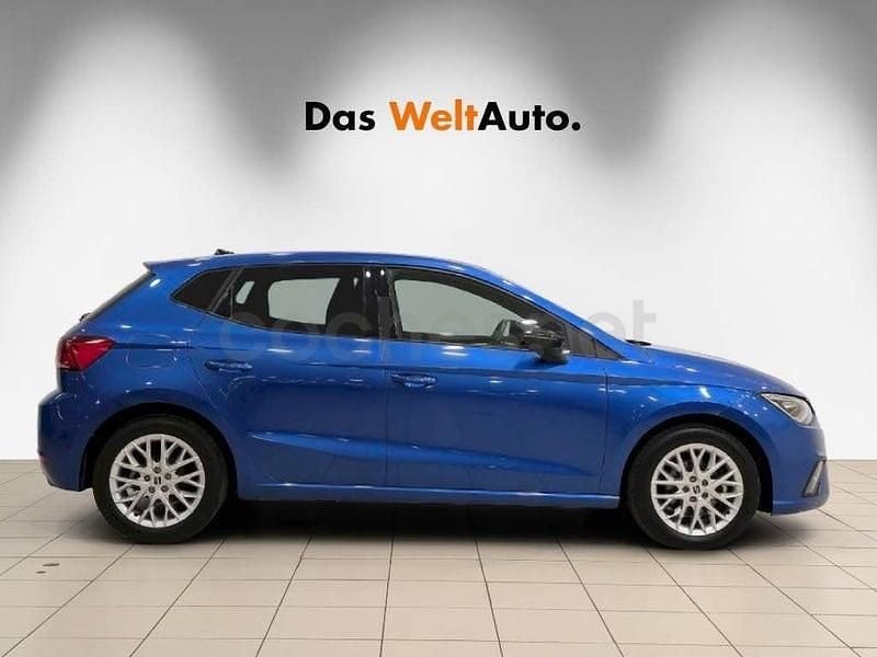 Usado Seat Ibiza FR 115 CV (84 kW) 2025 Azul Utilitario