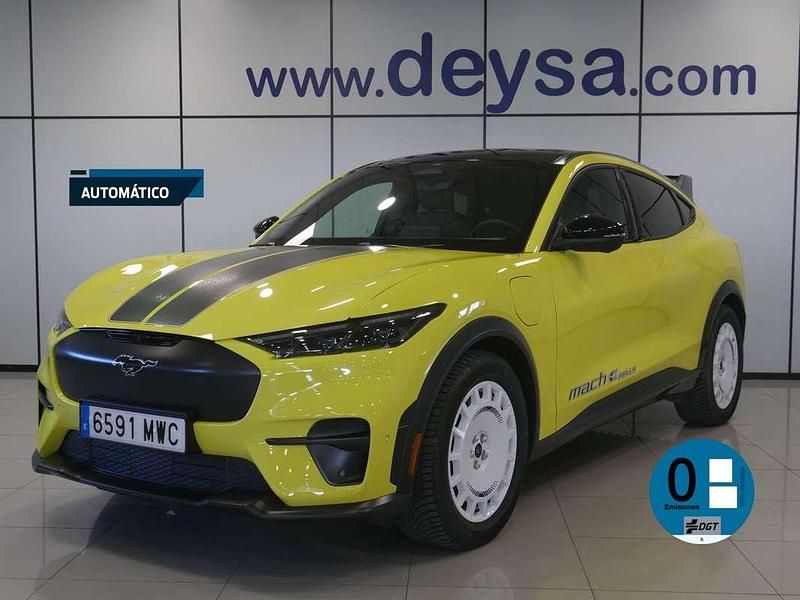 Amarillo Usado 2024 Ford Mustang Mach-E GT SUV | 42.490 € - Imagen 1/4
