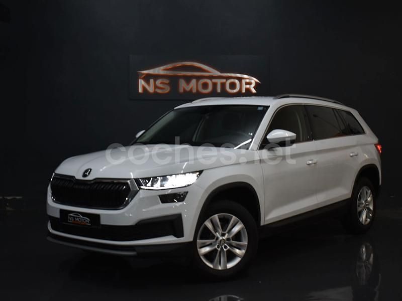 Usado Skoda Kodiaq Ambition 150 CV (110 kW) 2022 Blanco SUV