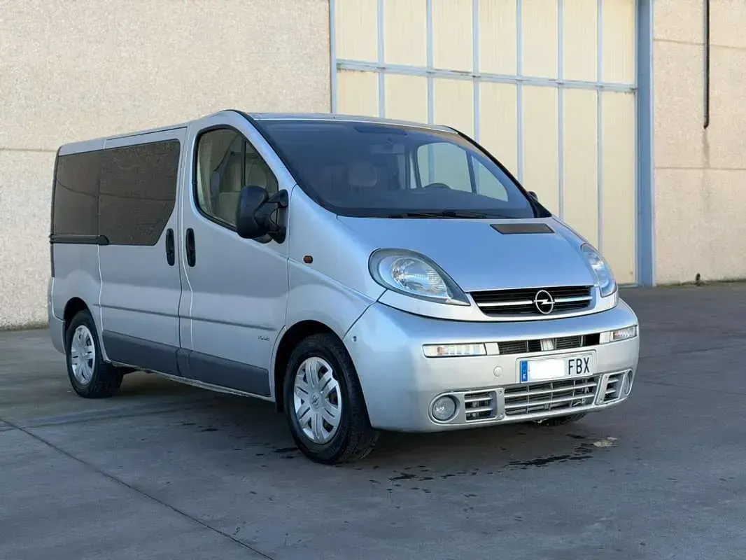 Usado Opel Vivaro Cosmo 145 CV (106 kW) 2006 Monovolumen