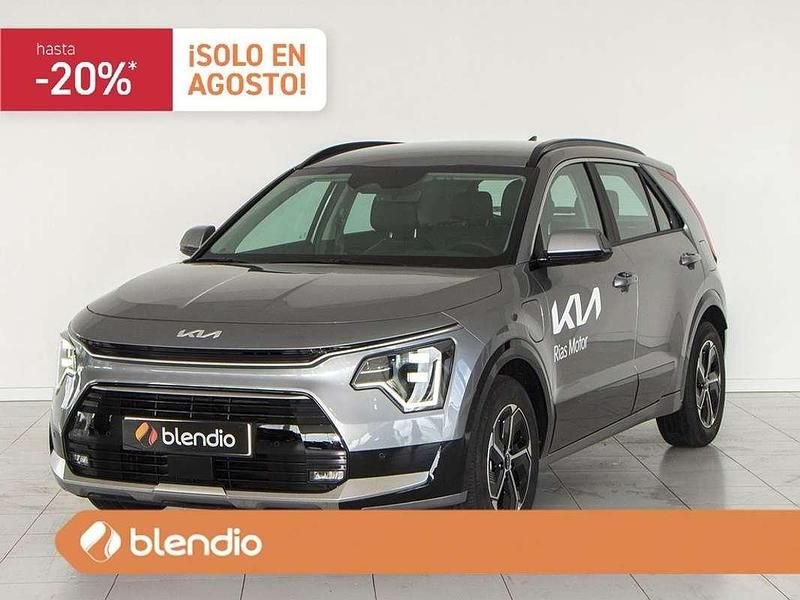 Gris Usado 2024 Kia Niro SUV | 29.264 € (Precio justo) - Imagen 1/4