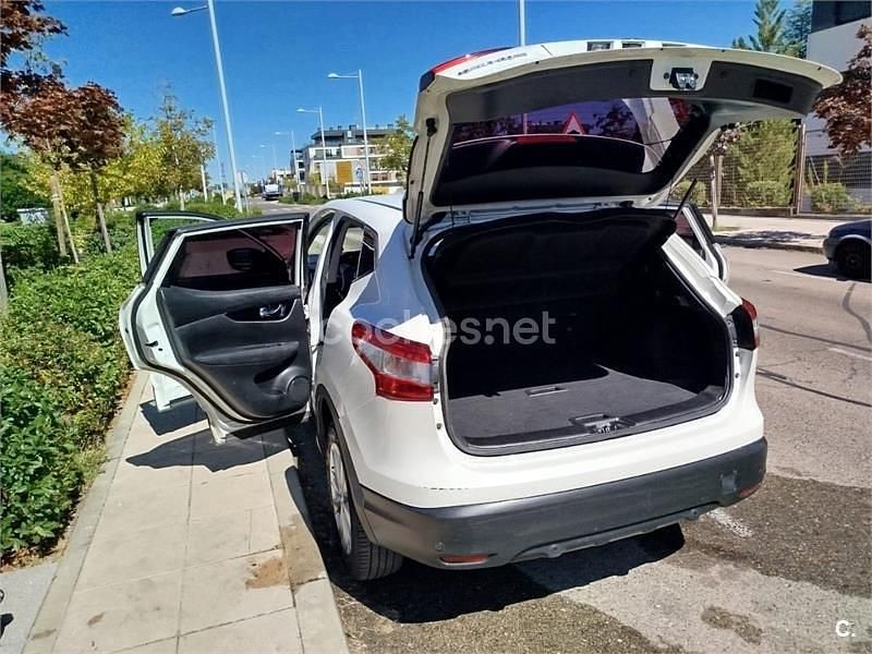 Usado Nissan Qashqai Acenta 110 CV (80 kW) 2017 Blanco SUV